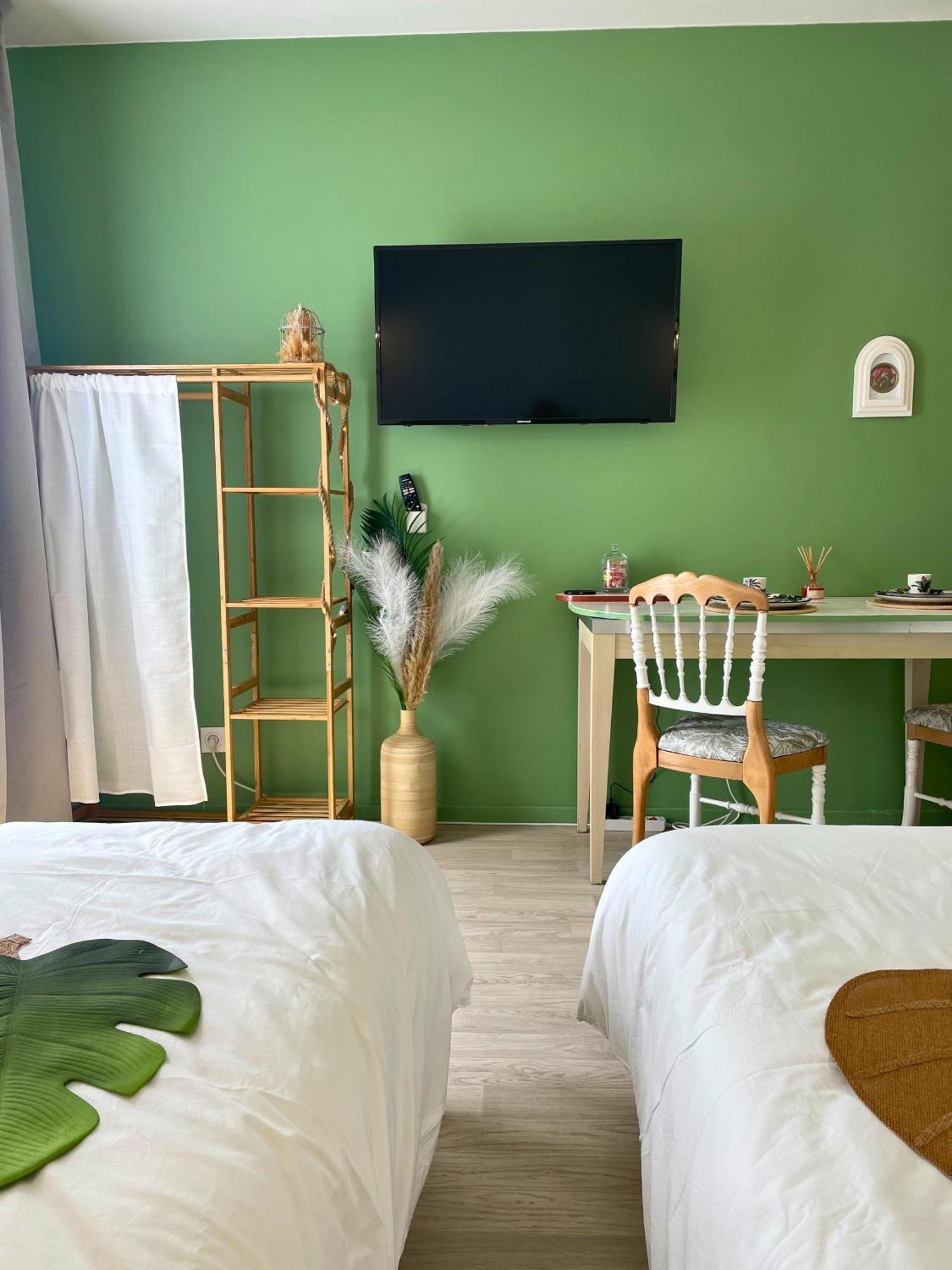 Appartement Boudoir - Clim-Wifi-Twin-Gare à Lourdes Extérieur photo