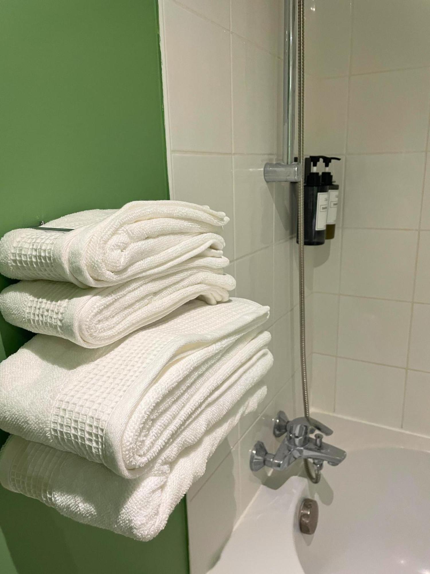 Appartement Boudoir - Clim-Wifi-Twin-Gare à Lourdes Extérieur photo