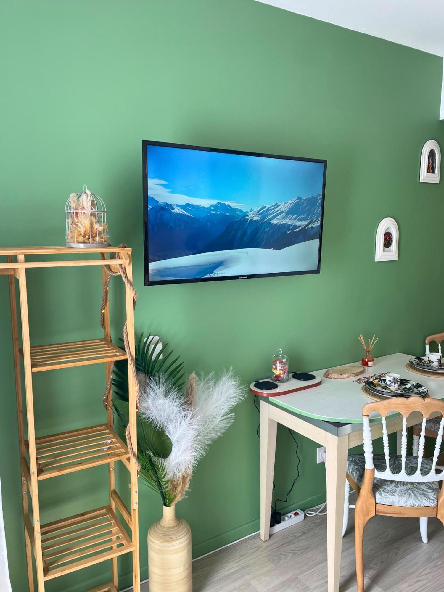 Appartement Boudoir - Clim-Wifi-Twin-Gare à Lourdes Extérieur photo